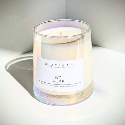 PURE - Duftfreie Kerze in irisierendem Glas – handmade | LUMIGAA – LUMIGAA