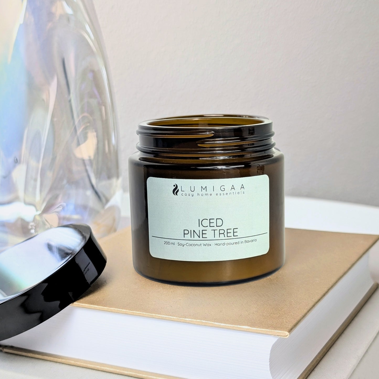 Kerze "NURA" - Iced Pine Tree