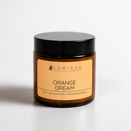 Duftkerze im Glas mit schwarzem Deckel, Duft Orange Dream